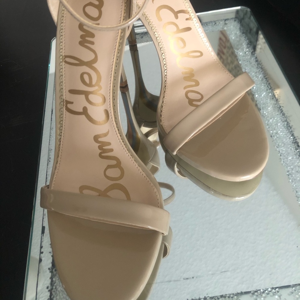 New NUDE SANDAL SAM EDELMAN